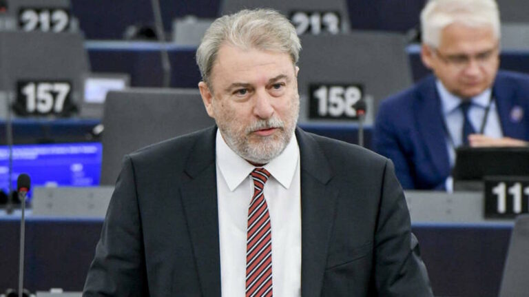 Μαριάς στον «Έλληνα Αγρότη»: «Η υποκρισία των Βρυξελλών περισσεύει…»