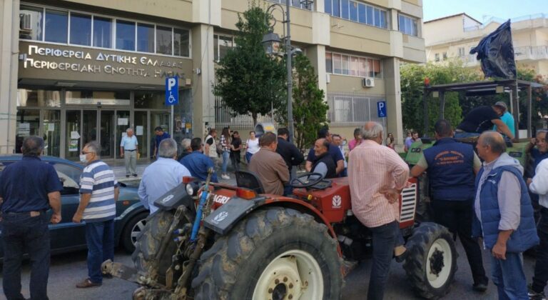 Ομοσπονδία Αγροτικών Συλλόγων Ηλείας: Κάλεσμα σε σύσκεψη την Τετάρτη 22/1 για την οργάνωση των κινητοποιήσεων