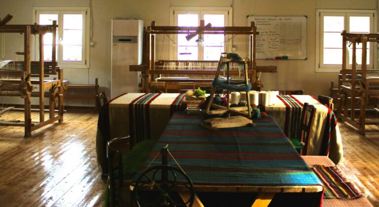 Επαναλειτουργεί το Σουηδικό Σχολείο Υφαντουργίας