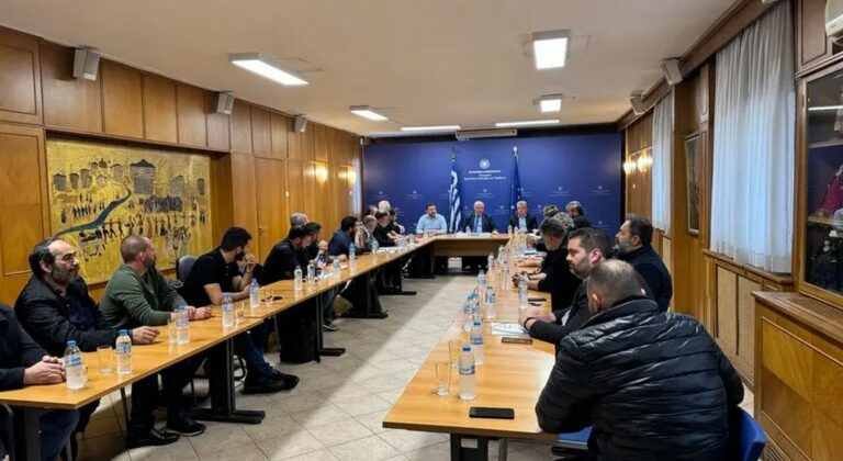 Το ΥΠΑΑΤ «θα εξετάσει σοβαρά» δυο βασικά αιτήματα των αγροτών από την Κρήτη