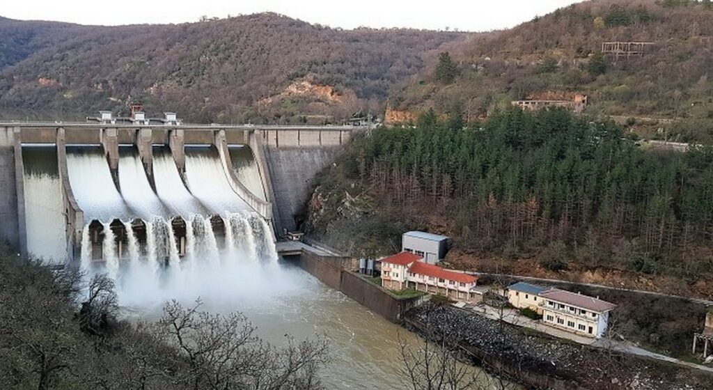 Η Βουλγαρία εξετάζει μια ενδιάμεση συμφωνία για το νερό με την Ελλάδα πριν από το καλοκαίρι