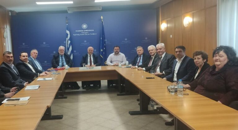 Συνάντηση με το νέο Δ.Σ. του ΟΠΕΚΕΠΕ είχε ο YπΑΑΤ, Κώστας Τσιάρας