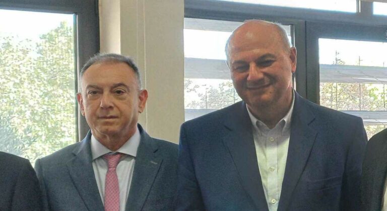 Επίσκεψη Κέλλα στη Θεσσαλία - Συσκέψεις και έλεγχοι για τήρηση μέτρων ασφαλείας