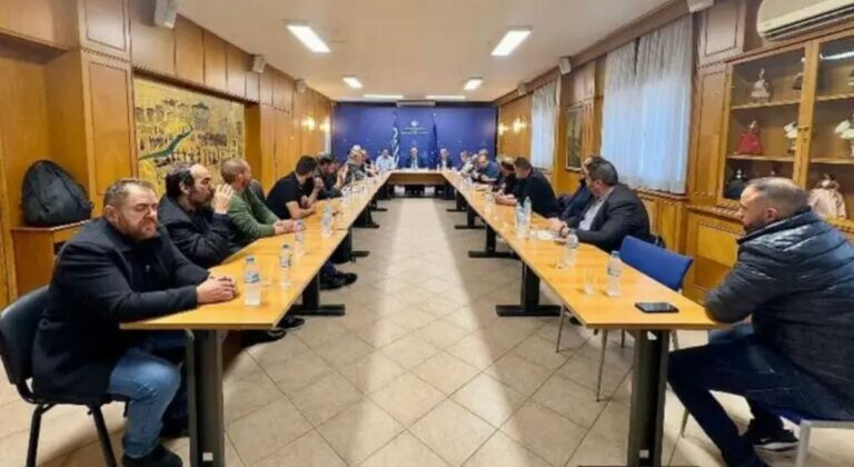 «Γυρίσαμε με κρυολόγημα και άδεια χέρια από τη συνάντηση με τον υπουργό»