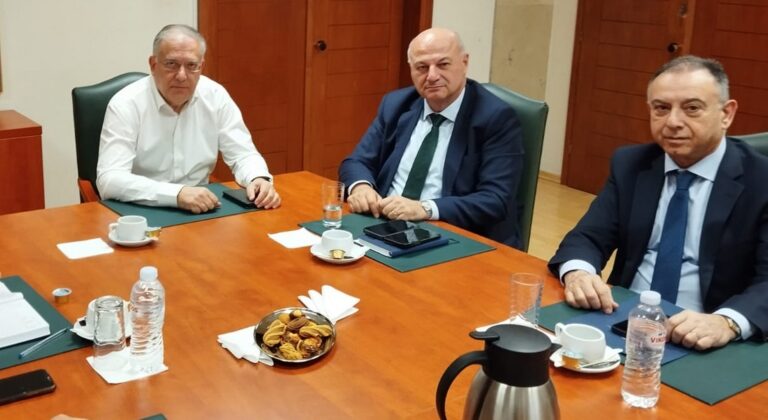 Θα μπει το αρνί στο «Καλάθι του Πάσχα»;