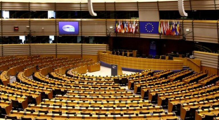 Το Ευρωκοινοβούλιο ψηφίζει για την παραπομπή ή μη της συμφωνίας ΕΕ-Mercosur στο Ευρ. Δικαστήριο
