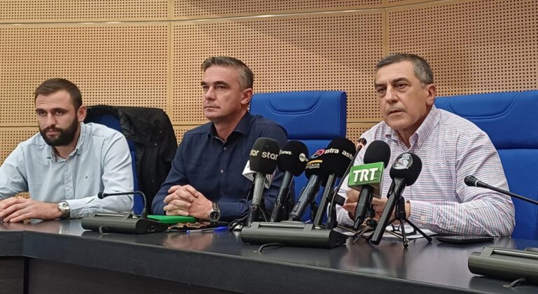 Συνάντηση Κουρέτα με κτηνοτρόφους: Η Ε.Ε. θεωρεί λύση τον εμβολιασμό για την ευλογιά στην Ελλάδα