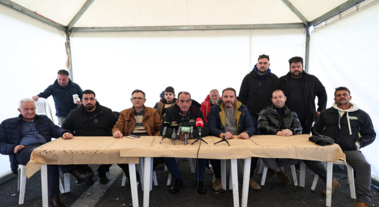 Εμπλοκή και νέα δεδομένα για τη συνάντηση αγροτών - πρωθυπουργού
