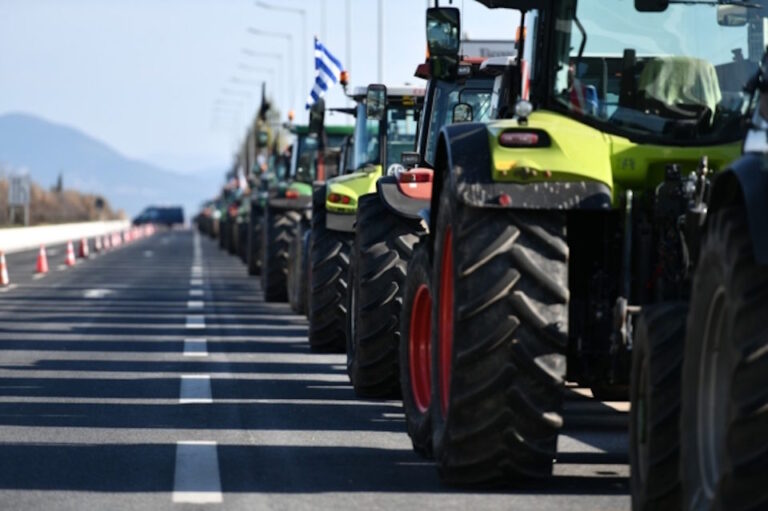 «Άμεσα πληρωμές αλλιώς μπλόκα» λένε οι παραγωγοί της Αλεξανδρούπολης