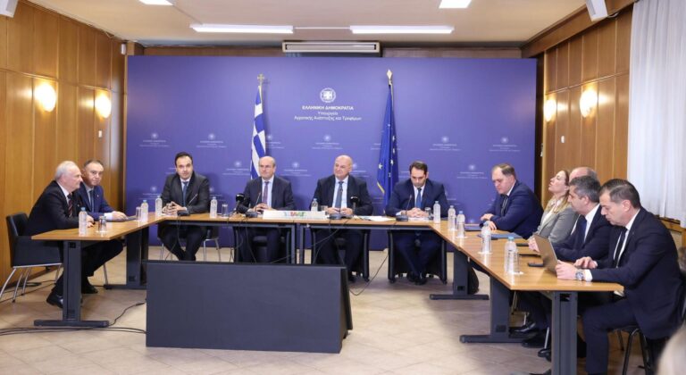 Η δέσμη μέτρων της κυβέρνησης για το αγροτικό (Πίνακες)
