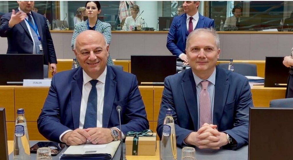 Υπέρ ευρωπαϊκού μηχανισμού αντασφάλισης για φυσικές καταστροφές ο Τσιάρας - Πώς θα λειτουργεί (Βίντεο)