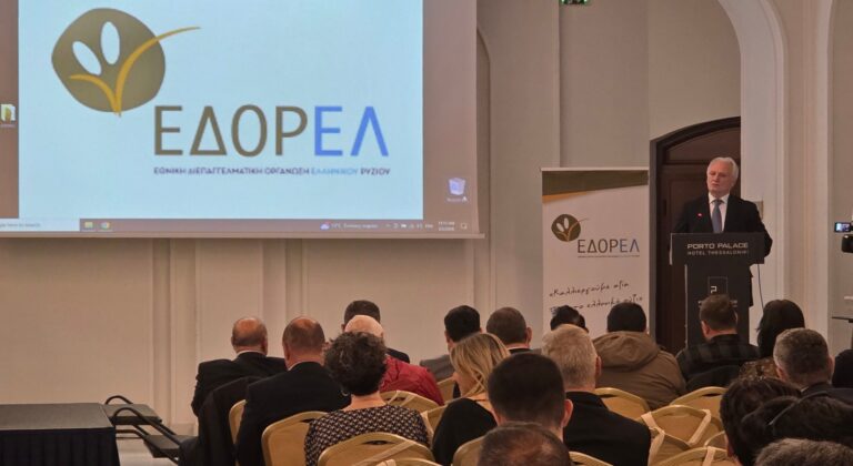 Στα 200 κιλά το στρέμμα η απαίτηση για συνδεδεμένη ρυζιού