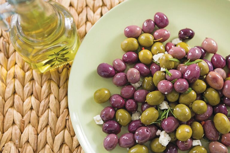 Με το βλέμμα στις Βρυξέλλες οι τυποποιητές ελιάς(Πίνακας)
